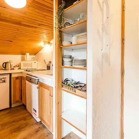 La Rochette - Pour 3 Personnes Mae-9524
